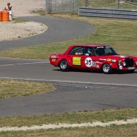 Daimler Benz 300 SEL rote Sau